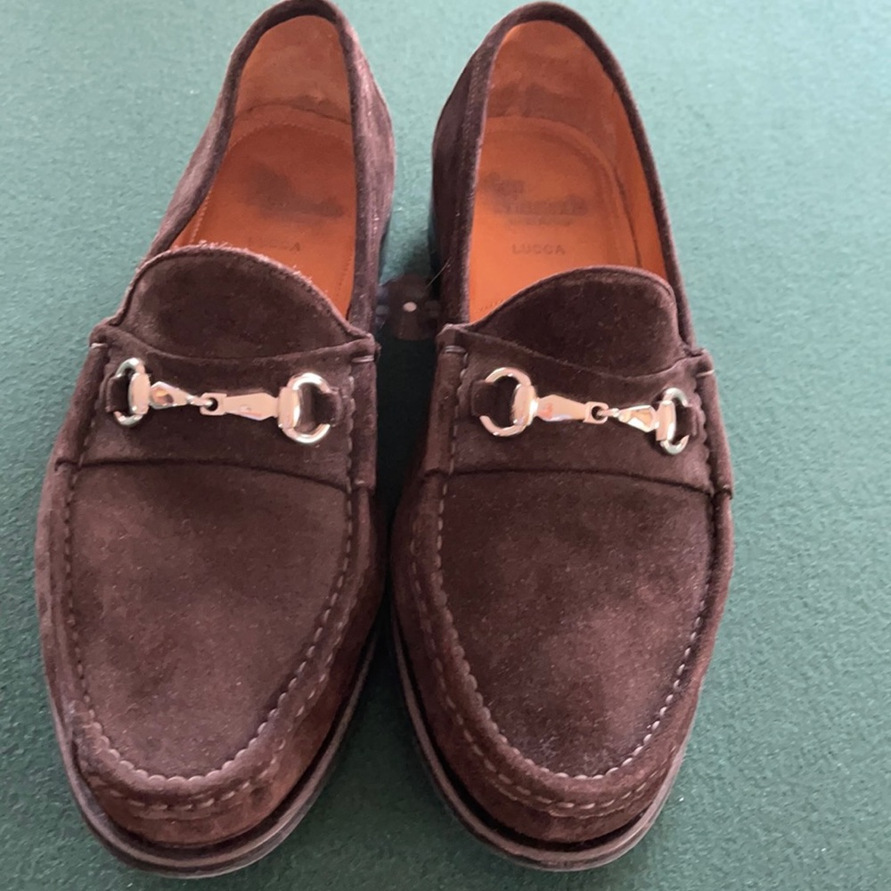 Allen Edmonds Lucca Men’s brown suede shoes